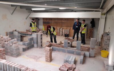 Cara Brickwork had the pleasure of hosting groups of students at the construction site of the new Manchester College